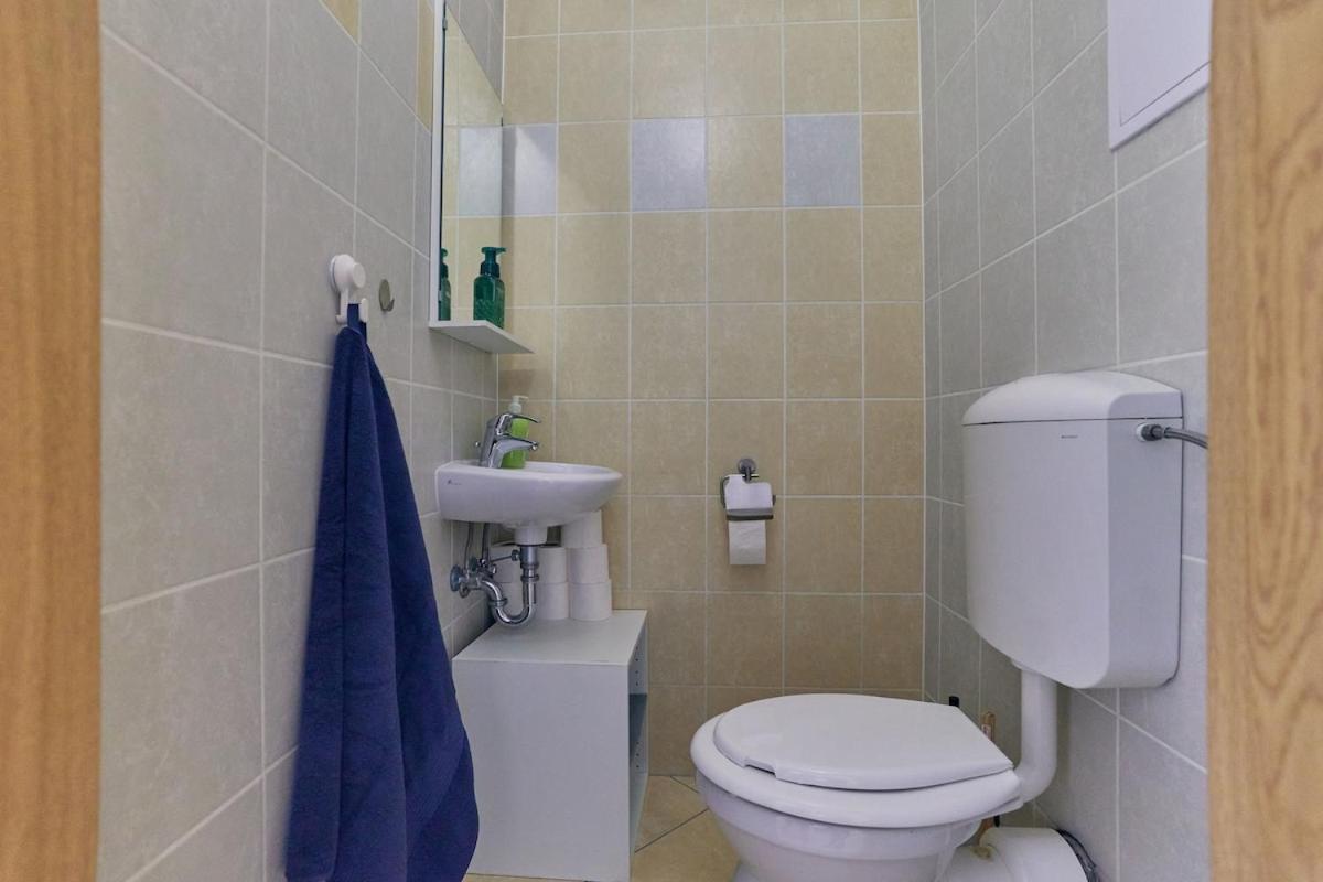 Cozy Quiet Stay With Ac And Parking Budapeste Exterior foto